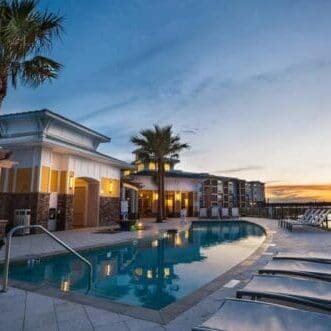 Executive apartments for mobile professionals